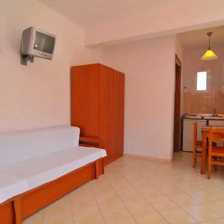 Room In Studio - Hotel Georgia - Peaceful Room Near Golden Beach In Thassos Island